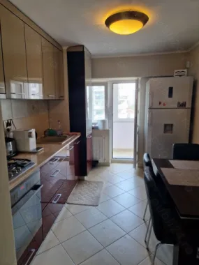 Apartament 3 camere Decebal