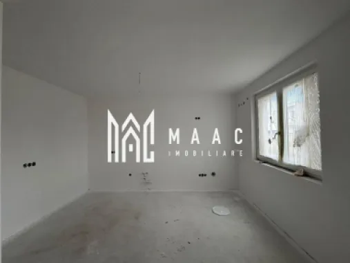 Casa Quadruplex | 2 Locuri de parcare | Curte 170MP | Balcon