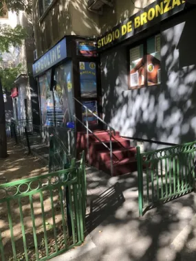SPATIU COMERCIAL -RAHOVA-margeanului scara acces exterior INTABULATA