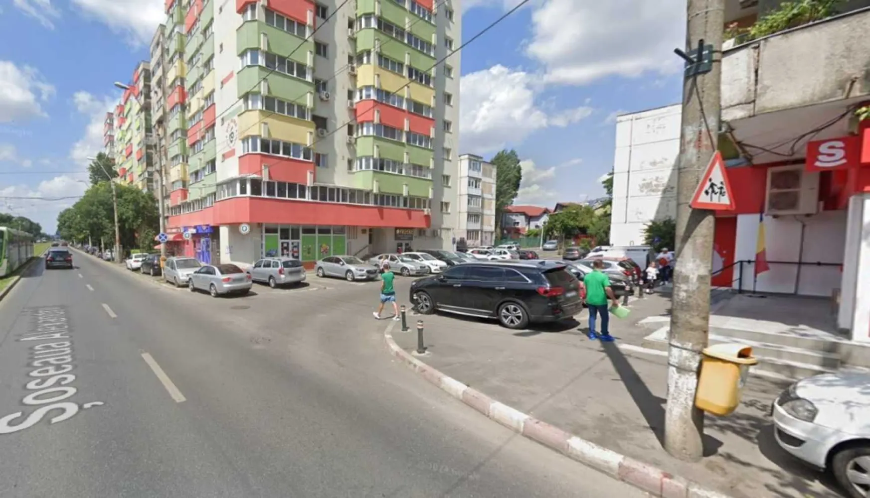 Vanzare Spatiu Comercial - Soseaua Alexandriei - Spatiu Comercial de Vanzare

Soseaua Alexandriei - pozitie pe bulevard
Vizibilitate sporita. si zona cu vad comercial.
Zona cu densitate de blocuri P+10 foarte ridicata.

Suprafata Utila: 40 mp.
Vintra: 7,5 ml.

Stare interior - foarte buna - recent renovat

Pret: 165.000 Euro, TVA 0, negociabil.

Oferta apartine agentiei de consultanta imobiliara SEVIA GTC.