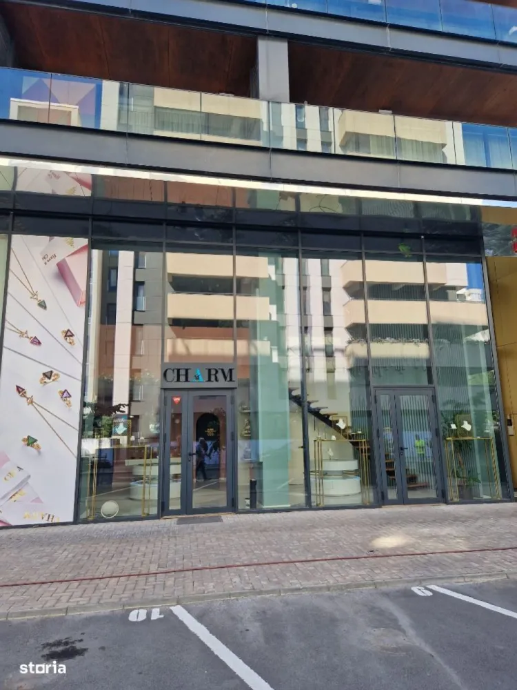 Spațiu Comercial 113mp,Chiriaș 2900€/lună,7 min de Victoriei,Proprieta - 113 metri pătrați
 2021
 409.000 euro + TVA (cu taxare inversa)
 Strada Petru Rareș
 
Oportunitate unică de a achiziționa un spațiu comercial modern, situat într-o zonă de maxim interes, la doar 7 minute de mers pe jos de Piața Victoriei. Spațiul dispune de următoarele caracteristici și beneficii:
 – fără comisioane suplimentare, o ocazie excelentă de a achiziționa un spațiu comercial premium într-o locație deosebită.
Acest spațiu este ideal pentru diverse tipuri de afaceri, de la retail la birouri, datorită poziției sale strategice și a amenajărilor de top. Nu ratați această ocazie de a vă dezvolta afacerea într-o locație premium!