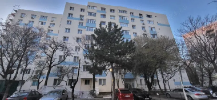 vand apartament 4 cam