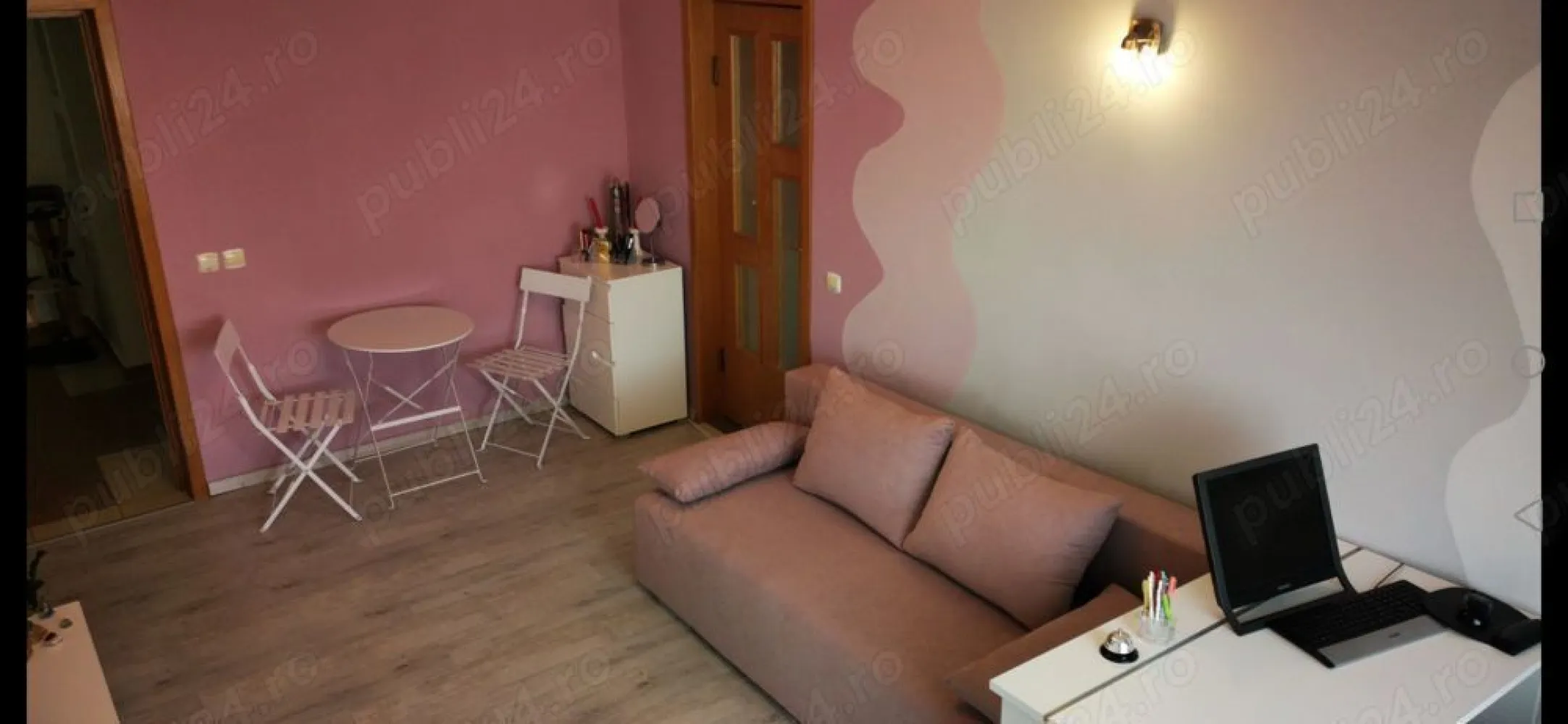 Piața berceni PROPRIETAR Spit bagdasar obregia - PROPRIETAR ( )SPAȚIOS, Renovat 2015 total sufragerie 2023,mai necesita revopsire unele locuri(bucătărie, 1balcon...),, 4 CAM, 8 8+scara liftului, 1982,ZONA VERDE, LOC PARCARE, 100m ȘCOALA GENERALA 133 PLUS GRADINITA, PARC 20m, STAȚIE AUTOBUZ 232etc 30m, între M APĂRĂTORII PATRIEI ȘI PIAȚA SUDULUI(MALL SUN PLAZA), 7FARMACII 50m, PİATA AGROALIMENTARA 150m, BĂNCI BCR etc 30m, OPostal8 300m, F APROAPE MEGA IMAGE, LIDL, magazine mici diverse,CLINICI, Grădiniță Particulara 1 stație autobuz
2 BALCOANE, 1 BAIE, 1WC serviciu cu cadita "pătrățel", 3 foste debarale făcute dulap), 1aer condiționat, fără centrala termica
Întreținerea 4 camere 1pers iarna 400-550RON
Blocul urmează a fi anvelopat în curând
Pot SCHIMBA CU 2 CAMERE ZONA APROPIATA sau S1, plus diferența 60000euro(aprox)
 (țeavă galbena gaz pt centrala la 3 m de ușă) 
Tur video call wtsp zero 7doi șase, patru nouă, doi opt, șapte opt :) cu anunț prealabil 

Dacă se dorește COMPLET mobilat (sufrageria+1dormitor noi 2023) plus(sau nu :)...) 1234 euro :)