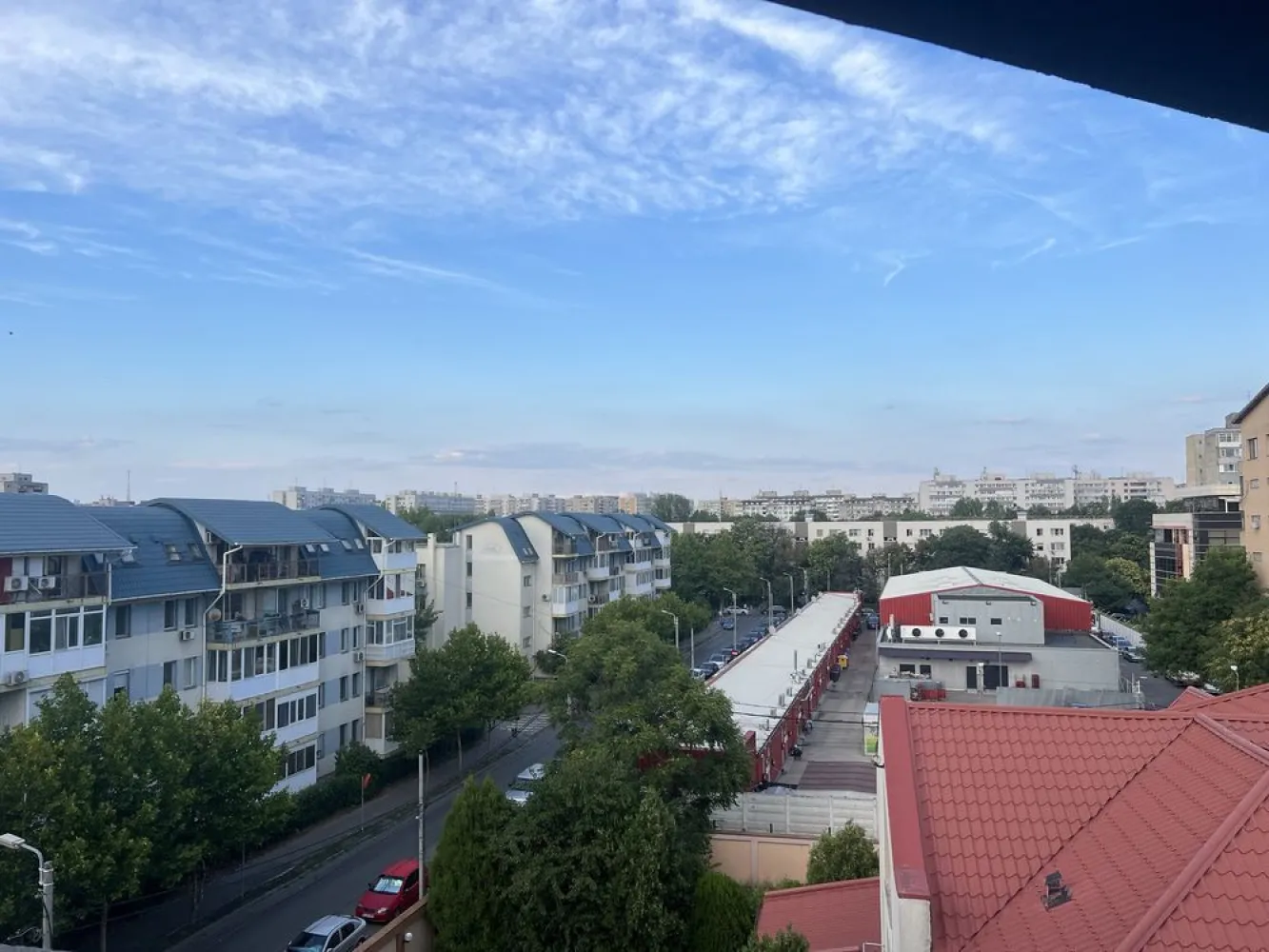Mansarda Valea Doftanei - Mansarda cu 4 camere cu 3 bai nefinisata (161 mp suprafata totala)
Nu sunt agentie 
Mai multe detalii la telefon
Pret fara tva