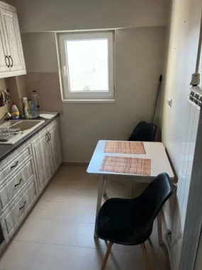 vand apartament 3 camere plus dressing