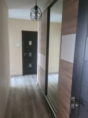 De vânzare apartament 4 camere Militari Veteranilor