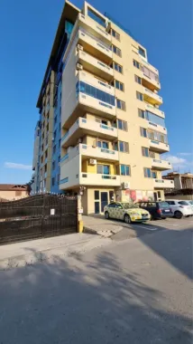 Vand apartament 2 camere Mamaia