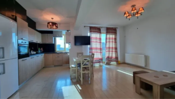 Vand apartament 2 camere Mamaia
