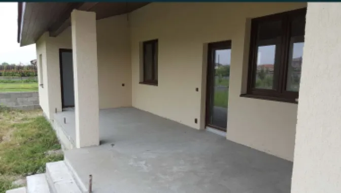 Casa Satu Mare, Lazuri