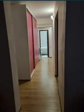 Vand sau schimb apartament 3 camere