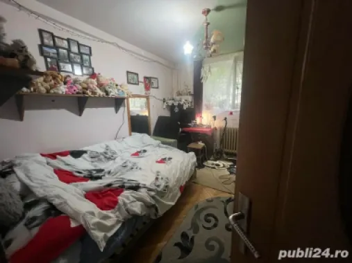 BRASADAS vinde apartament 3 cam PARTER piata Hermes.