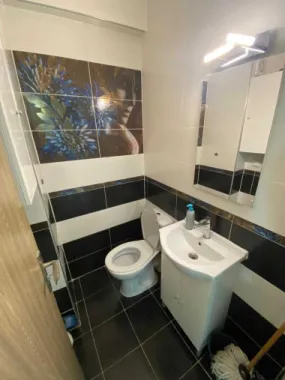 BRASADAS vinde ap 3 camere semi-central.